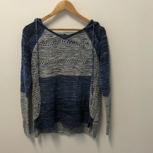 International Concepts Blue and a grey hoodie